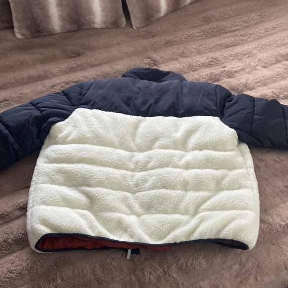 Native youth navy and white Sherpa puffer coat XL NWT - Picture 12 of 15